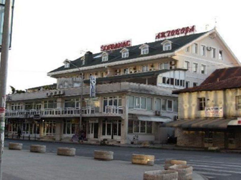 Hotel Bojatours Podgorica Exterior foto